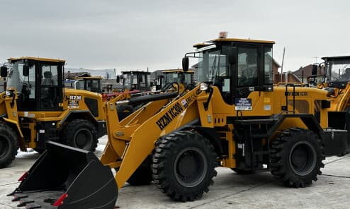 Фронтальный погрузчик HZM XC300
