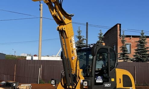 Фронтальный погрузчик HZM S825T