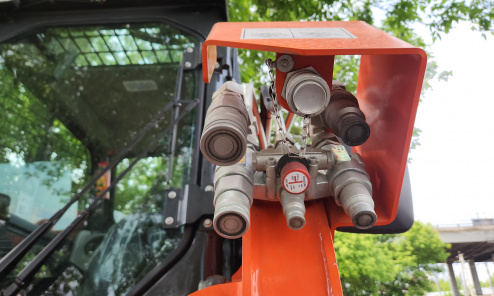 Мини погрузчик KNACK WESSON KW1100